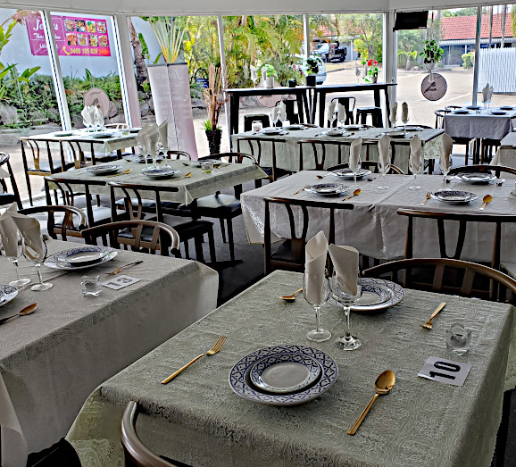jeans thai kitchen restaurant layout